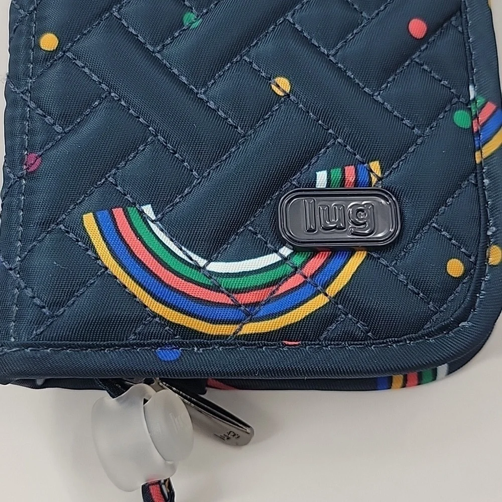 lug chic navy